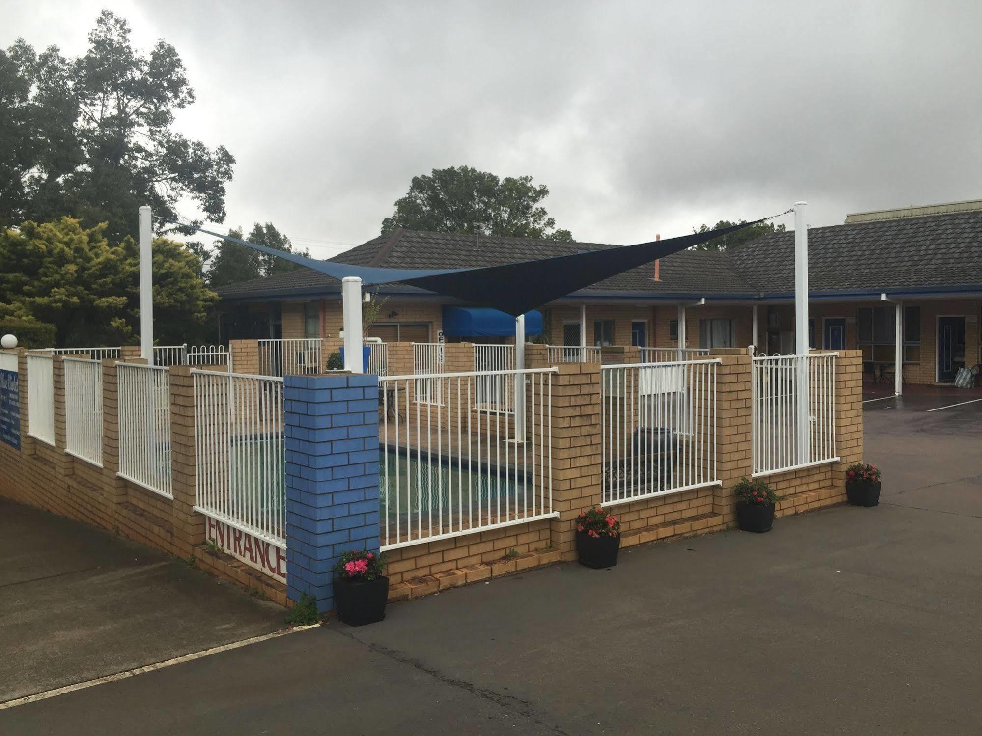 Blue Violet Motor Inn Toowoomba Exterior foto